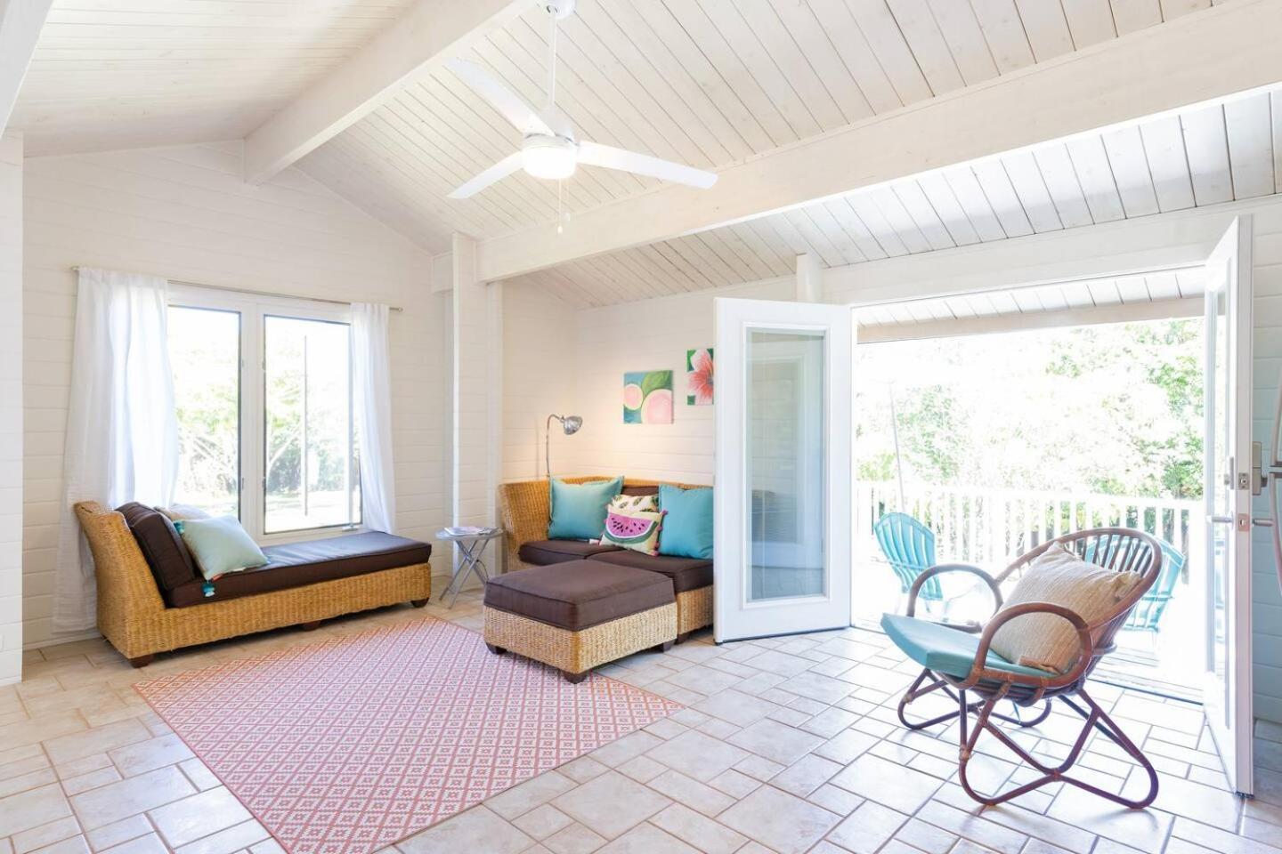 North Shore Garden Apartment Haleiwa
